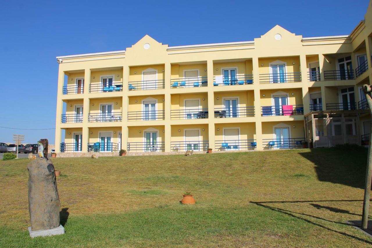 Hotel Apartamento Praia Azul Silveira  Exteriör bild